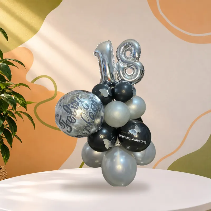 Arreglo de globos de cumpleaños con número