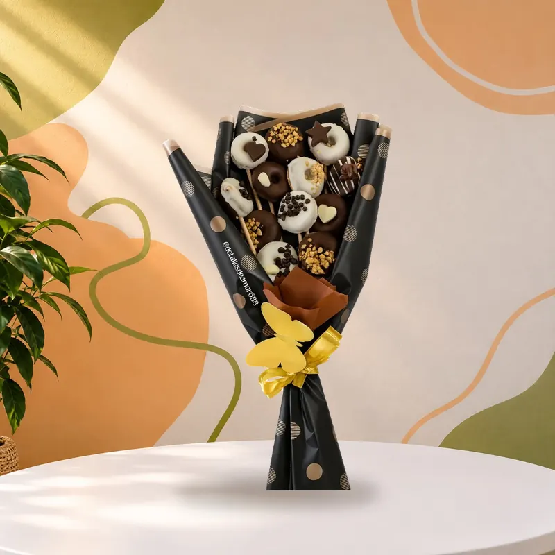 Ramo de mini donas artesanales decoradas con chocolate, Detalles de Amor Medellín